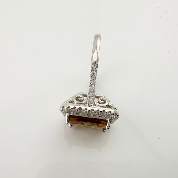 Elegant Emerald Cut Lab Created Sultanite Ring - Beautiful Detailing!  Size 7 - Picture 14 of 16